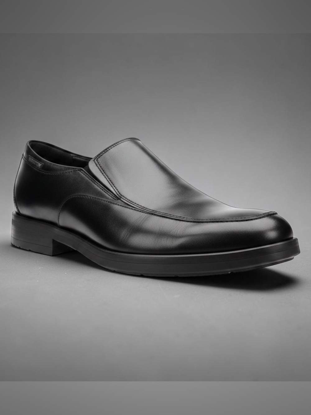 MEPHISTO Black Leather Slip-On Dress Loafers